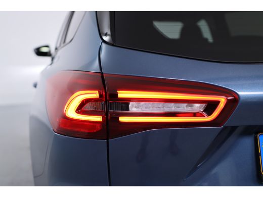 Ford Focus 1.0 EcoBoost Hybrid ST Line X | Panoramadak | Adaptive Cruise| Stoel-/Stuurverwarming | Camera | ... ActivLease financial lease