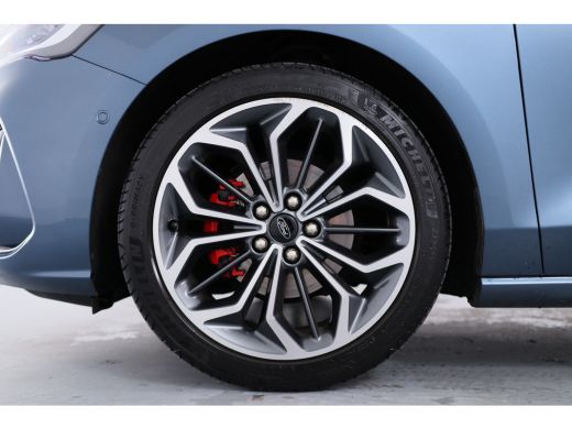 Ford Focus 1.0 EcoBoost Hybrid ST Line X | Panoramadak | Adaptive Cruise| Stoel-/Stuurverwarming | Camera | ... ActivLease financial lease