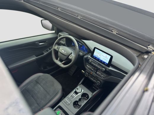 Ford Kuga 2.5 PHEV ST-Line X | Trekhaak | Pano | Adap. Cruise | Carplay | Winter Pack ActivLease financial lease