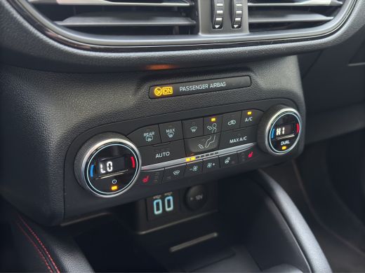 Ford Kuga 2.5 PHEV ST-Line X | Trekhaak | Pano | Adap. Cruise | Carplay | Winter Pack ActivLease financial lease