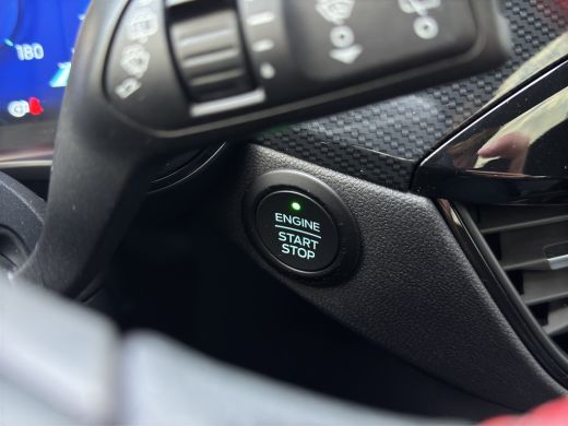 Ford Kuga 2.5 PHEV ST-Line X | Trekhaak | Pano | Adap. Cruise | Carplay | Winter Pack ActivLease financial lease