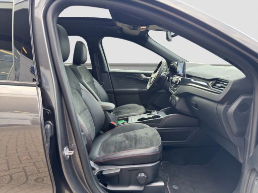 Ford Kuga 2.5 PHEV ST-Line X | Trekhaak | Pano | Adap. Cruise | Carplay | Winter Pack ActivLease financial lease