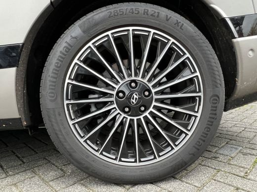 Hyundai IONIQ 9 9 Lounge AWD+ 7p. 110.3 kWh 429pk | Unieke Two Tone Wrap | Premium Audio | Adaptive cruise contro... ActivLease financial lease