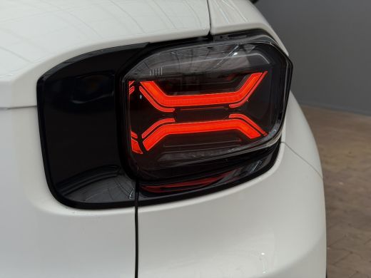 Jeep Avenger Summit 54 kWh Navigatie | Climate | Apple Carplay/Android Auto | | Achteruitrijcamera | Cruise co... ActivLease financial lease