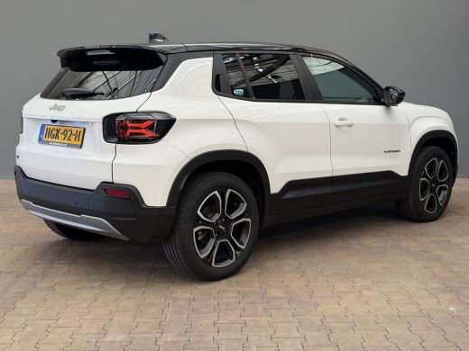 Jeep Avenger Summit 54 kWh Navigatie | Climate | Apple Carplay/Android Auto | | Achteruitrijcamera | Cruise co... ActivLease financial lease