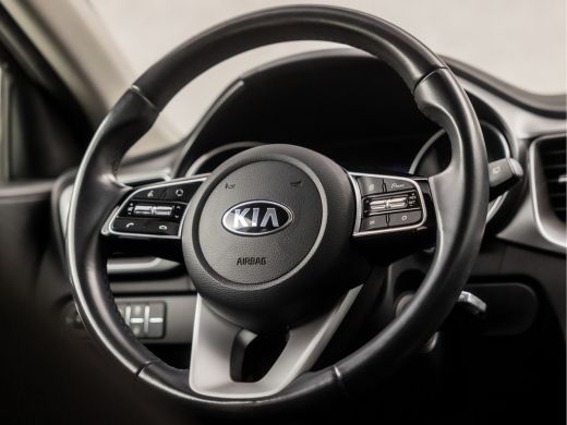 Kia Ceed Sportswagon 1.0 T-GDi DynamicLine (APPLE CARPLAY, GROOT NAVI, CAMERA, XENON, GETINT GLAS, SPORTSTOELEN, PARKE... ActivLease financial lease