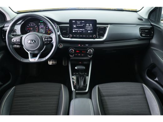 Kia Stonic 1.0 T-GDi MHEV GT-Line | Automaat | Trekhaak | Stoel-/Stuurverwarming | Camera | Keyless | Adapti... ActivLease financial lease