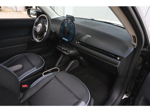 Mini 3-Deurs Cooper E / Classic / Pakket S / 17 inch Parallel Spoke 2-tone ActivLease financial lease