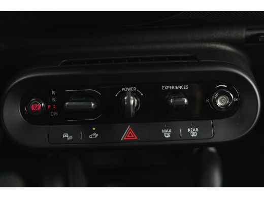 Mini 3-Deurs Cooper E / Classic / Pakket S / 17 inch Parallel Spoke 2-tone ActivLease financial lease