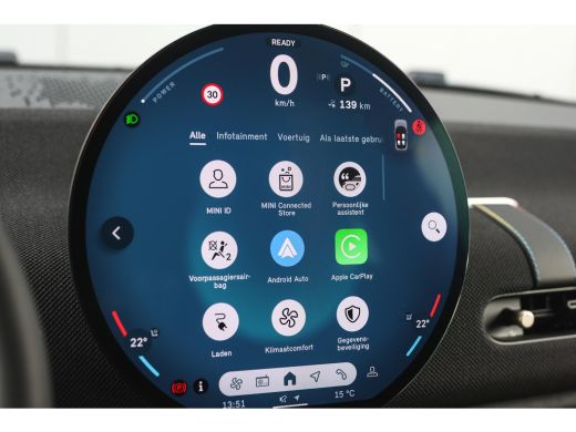 Mini 3-Deurs Cooper E / Classic / Pakket S / 17 inch Parallel Spoke 2-tone ActivLease financial lease