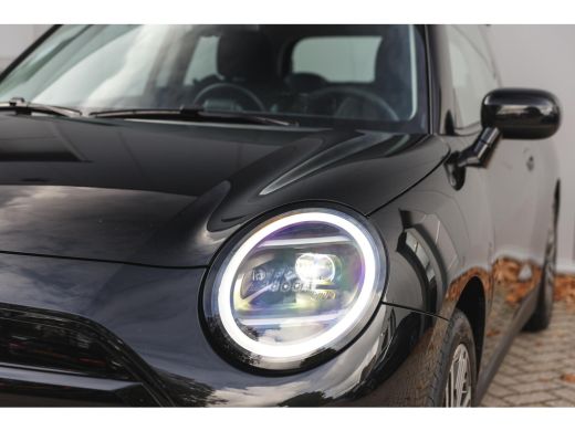 Mini 3-Deurs Cooper E / Classic / Pakket S / 17 inch Parallel Spoke 2-tone ActivLease financial lease