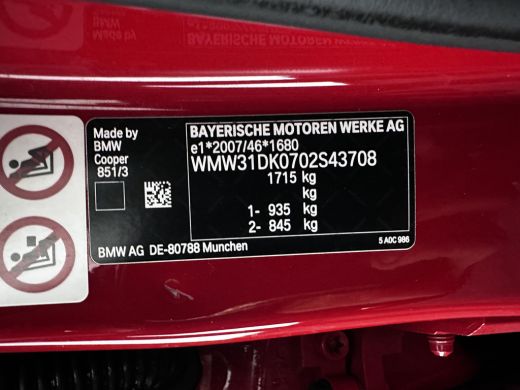 Mini Cooper 1.5 Cooper Business Edition (INCL-BTW) *LEATHER-FABRIC | FULL-LED | DIGI-COCKPIT | SPORT-SEATS | ... ActivLease financial lease