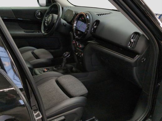 Mini Countryman 2.0 Cooper S E ALL4 | Cruise Control | Climate Control | Navigatie ActivLease financial lease