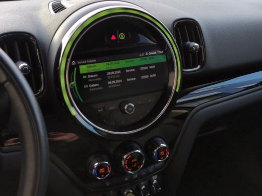 Mini Countryman 2.0 Cooper S E ALL4 | Cruise Control | Climate Control | Navigatie ActivLease financial lease
