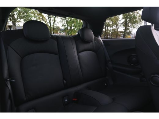 Mini Electric Electric / Panoramadak / Sportstoelen / Achteruitrijcamera / Comfort Access / LED / Stoelverwarmi... ActivLease financial lease