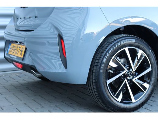 Opel Corsa 1.2 TURBO 100PK GS / NAVI / LEDER / CLIMA / LED / PDC / 16" LMV / CAMERA / 1E EIGENAAR / NIEUWSTA... ActivLease financial lease