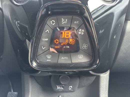 Peugeot 108 1.0 e-VTi Allure | APPLE CARPLAY/ANDROID AUTO| CAMERA| CLIMATE CONTROL| MISTLAMP VOOR| ActivLease financial lease