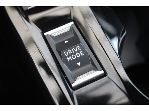 Peugeot 2008 1.2 Hybrid 136 Allure | Cruise | Carplay | Clima | DAB | Parkeersens. V+A | LED | LMV 17" | Cruis... ActivLease financial lease