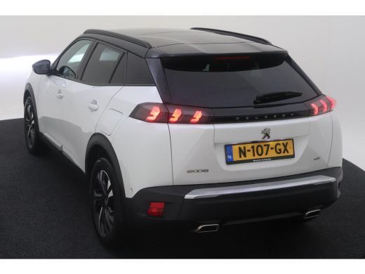 Peugeot 2008 1.2 PureTech GT | Automaat | Navigatie | Camera | Panorama/schuifdak | Full LED | 75.000km | ActivLease financial lease