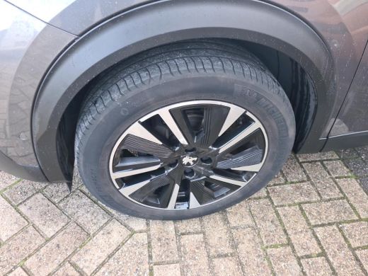 Peugeot 2008 1.2 PureTech GT-Line | Navigatie | Camera | Panorama/schuifdak | Stoelverwarming | Alarm | Full L... ActivLease financial lease