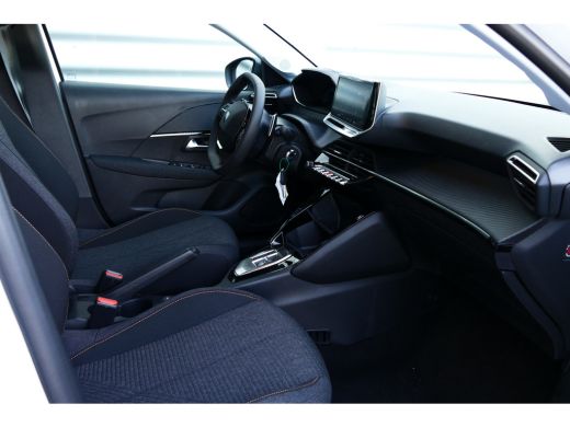 Peugeot 208 1.2 HYBRID 110PK STYLE AUTOMAAT / NAVI / CLIMA / LED / PDC / CRUISECONTROL / I-COCKPIT / 1E EIGEN... ActivLease financial lease
