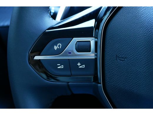 Peugeot 208 1.2 HYBRID 110PK STYLE AUTOMAAT / NAVI / CLIMA / LED / PDC / CRUISECONTROL / I-COCKPIT / 1E EIGEN... ActivLease financial lease