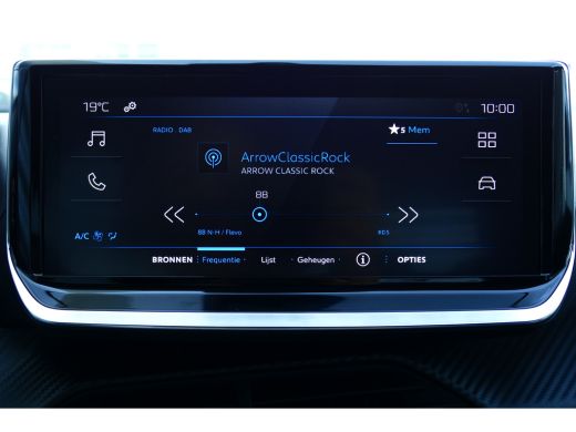 Peugeot 208 1.2 HYBRID 110PK STYLE AUTOMAAT / NAVI / CLIMA / LED / PDC / CRUISECONTROL / I-COCKPIT / 1E EIGEN... ActivLease financial lease