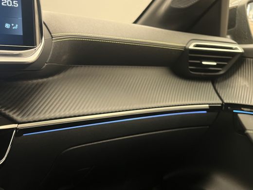 Peugeot 208 1.2 PureTech GT | Apple Carplay/Android Auto|telefoonintegratie premium | Cruise control | Lichtm... ActivLease financial lease