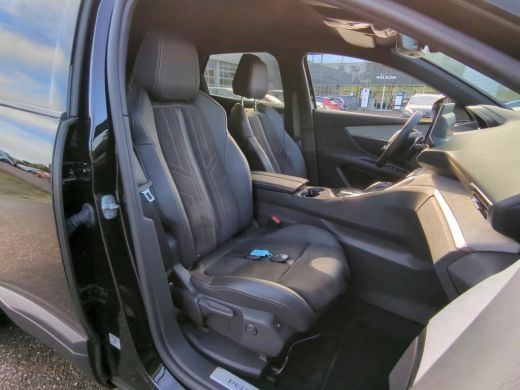 Peugeot 3008 1.6 HYbrid 225 GT Pack Business | Navigatie | Camera voor + achter | Focal | Comfortstoelen | Bla... ActivLease financial lease