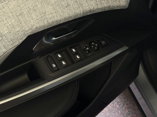 Peugeot 3008 NIEUWE AUTO HYBRID 145e ALLURE AUT. CARPLAY AFN.TREKHAAK NAVI STOELVERW KEYLESS 05/2025 ActivLease financial lease