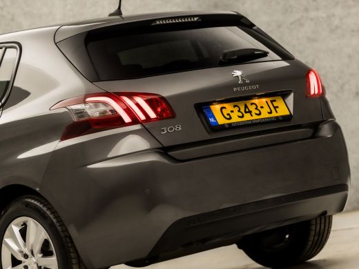 Peugeot 308 1.2 PureTech Sport Deluxe (PANORAMADAK, APPLE CARPLAY, GROOT NAVI, CLIMATE, SPORTSTOELEN, GETINT ... ActivLease financial lease