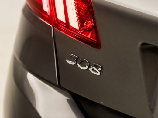 Peugeot 308 1.2 PureTech Sport Deluxe (PANORAMADAK, APPLE CARPLAY, GROOT NAVI, CLIMATE, SPORTSTOELEN, GETINT ... ActivLease financial lease