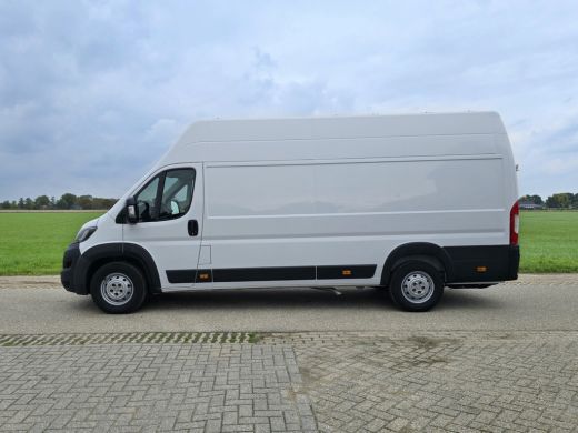 Peugeot Boxer 435 2.2 BlueHDi L4 H3 - 165 Pk - Euro 6 - Airco - ParkeerCamera - Laadklep ActivLease financial lease