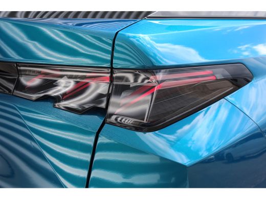 Peugeot e-3008 73KWH GT AVANTAGE 214PK / NAVI / LEDER / CLIMA / FULL-LED / 20" LMV / KEYLESS / WARMTEPOMP / ALCA... ActivLease financial lease
