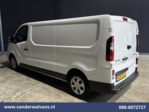 Renault Trafic 2.0 dCi 131pk L2H1 Euro6 Airco | Navigatie | LED | Cruisecontrol | Parkeersensoren Bijrijdersbank... ActivLease financial lease