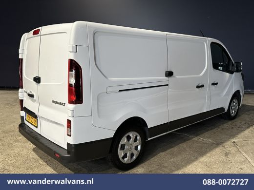 Renault Trafic 2.0 dCi 131pk L2H1 Euro6 Airco | Navigatie | LED | Cruisecontrol | Parkeersensoren Bijrijdersbank... ActivLease financial lease