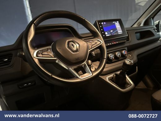 Renault Trafic 2.0 dCi 131pk L2H1 Euro6 Airco | Navigatie | LED | Cruisecontrol | Parkeersensoren Bijrijdersbank... ActivLease financial lease