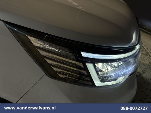 Renault Trafic 2.0 dCi 131pk L2H1 Euro6 Airco | Navigatie | LED | Cruisecontrol | Parkeersensoren Bijrijdersbank... ActivLease financial lease
