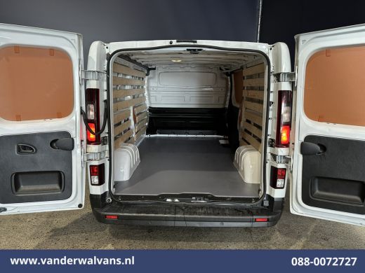Renault Trafic 2.0 dCi 131pk L2H1 Euro6 Airco | Navigatie | LED | Cruisecontrol | Parkeersensoren Bijrijdersbank... ActivLease financial lease