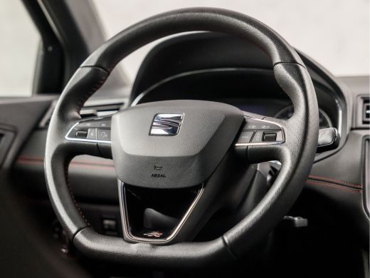 Seat Arona 1.0 TSI FR Sport Automaat (APPLE CARPLAY, GROOT NAVI, CLIMATE, STOELVERWARMING, SPORTSTOELEN, SFE... ActivLease financial lease