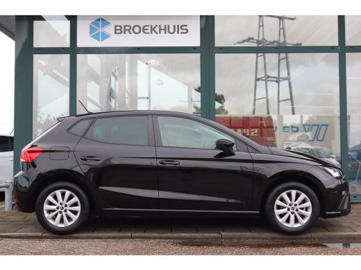 Seat Ibiza 1.0 EcoTSI Style Business Intense 95PK | Airco (automatisch) | Cruise control | Parkeersensor achter ActivLease financial lease