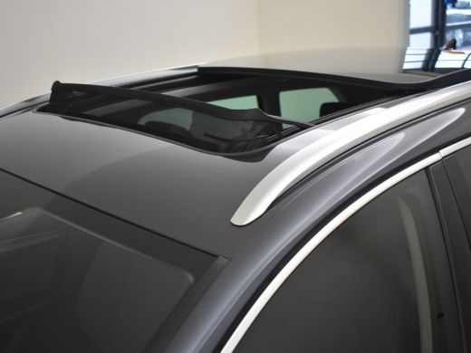 Seat Leon 1.4 TSI eHybrid PHEV FR l Stoel en Stuurverwarming l Achteruitrij Camera l Panoramadak l FULL LED... ActivLease financial lease