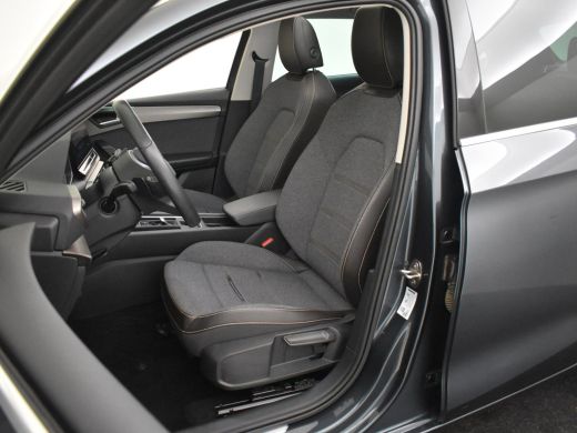 Seat Leon 1.4 TSI eHybrid PHEV FR l Stoel en Stuurverwarming l Achteruitrij Camera l Panoramadak l FULL LED... ActivLease financial lease