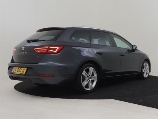 Seat Leon 1.5 TSI FR Business Intense l Stoelverwarming l Navigatie l Digital Dash l Camera l Parkeersensor... ActivLease financial lease