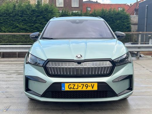 Skoda Enyaq iV Sportline 60 | 20" lichtmetalen velgen Taurus, antraciet gepolijst | 8 Luidsprekers | Achteruitri... ActivLease financial lease