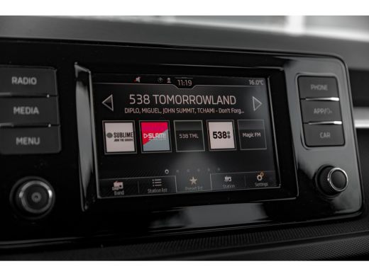 Skoda Fabia 1.0 TSI 110 pk Ambition Carplay | Airco | Cruise control | Led verlichting ActivLease financial lease