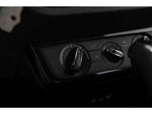 Skoda Fabia 1.0 TSI 110 pk Ambition Carplay | Airco | Cruise control | Led verlichting ActivLease financial lease