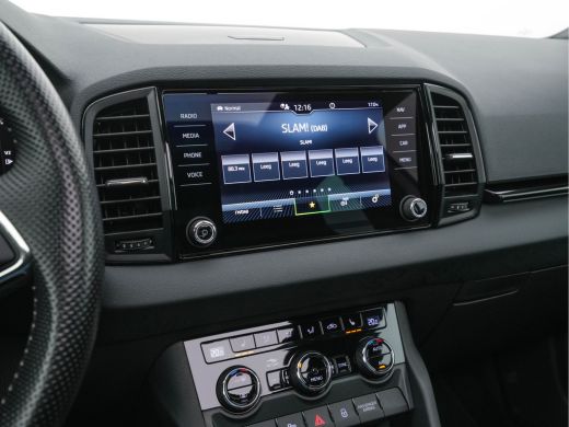 Skoda Karoq 1.5 TSI ACT Sportline (INCL-BTW) Aut. *PANO | DIGI-COCKPIT | ADAPTIVE-CRUISE | FULL-LED | BLIND-S... ActivLease financial lease