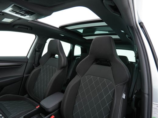 Skoda Karoq 1.5 TSI ACT Sportline (INCL-BTW) Aut. *PANO | DIGI-COCKPIT | ADAPTIVE-CRUISE | FULL-LED | BLIND-S... ActivLease financial lease