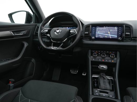 Skoda Karoq 1.5 TSI ACT Sportline (INCL-BTW) Aut. *PANO | DIGI-COCKPIT | ADAPTIVE-CRUISE | FULL-LED | BLIND-S... ActivLease financial lease